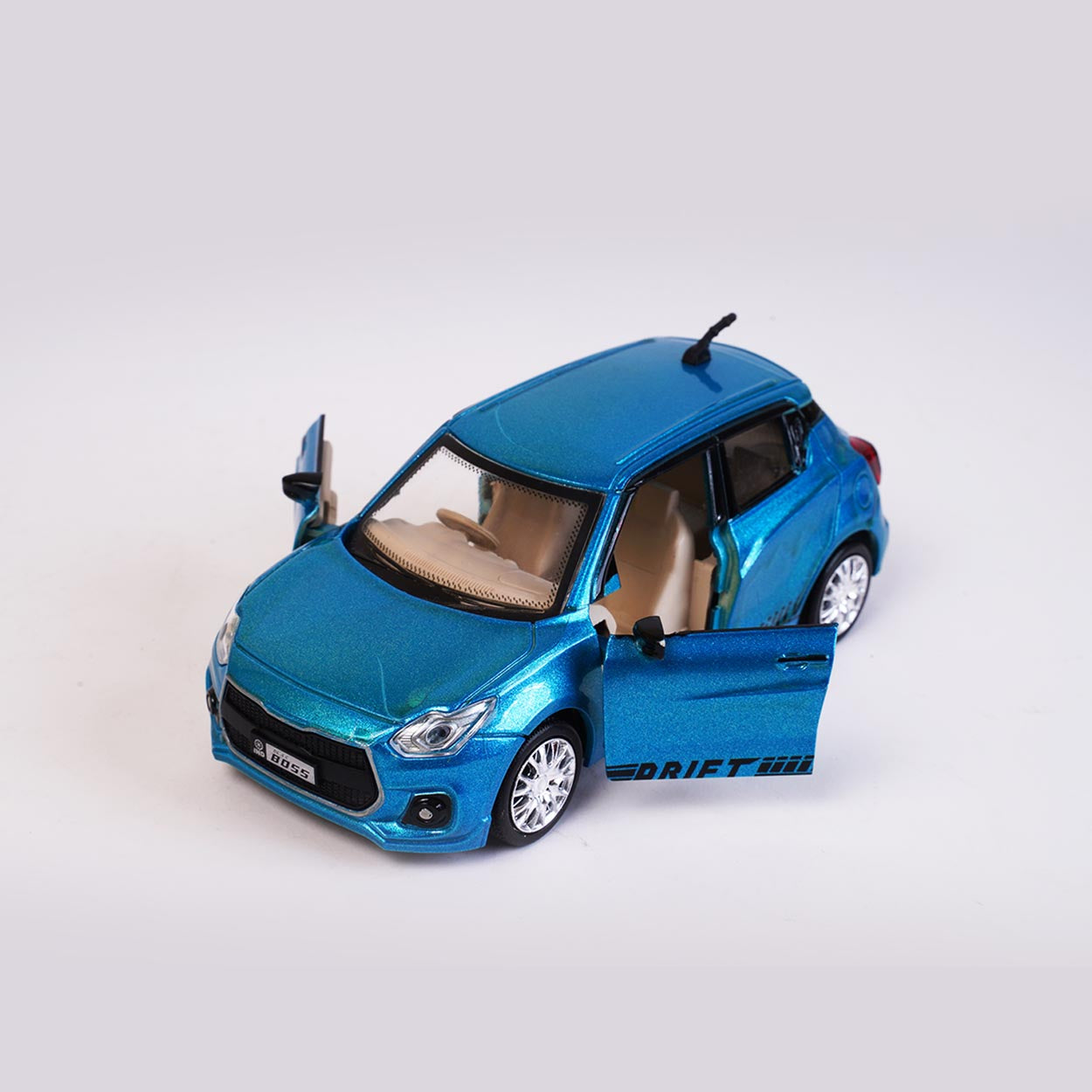 UK-0956 Drift Car Front Doors Openable Pull Back Action Toy Car
