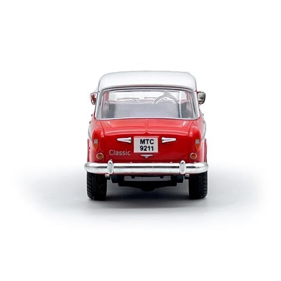 UK-0955 Queen 70's Classic Toy car, Opanable frount Doors, Pull Back Action Toy, Openable Doors Antique Sturdy Collectible Die Cast Scale Model