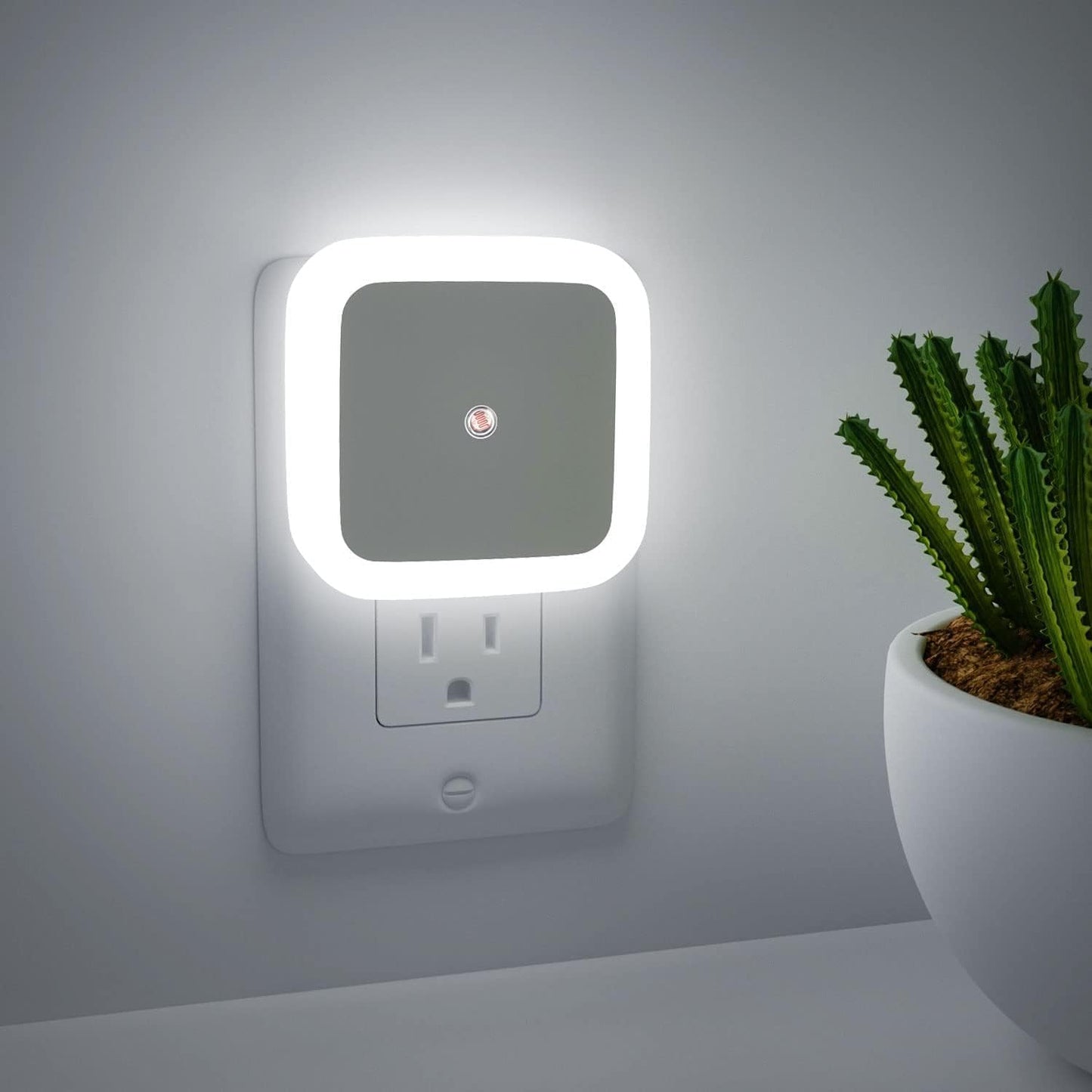 UK-0868 LED Night Lights Plug into Wall, Auto Light Sensor Plug in Night Light Lamp Wall Night Light Safety Lighting for Bedroom,Bathroom,Stairs,Corridor,Kitchen