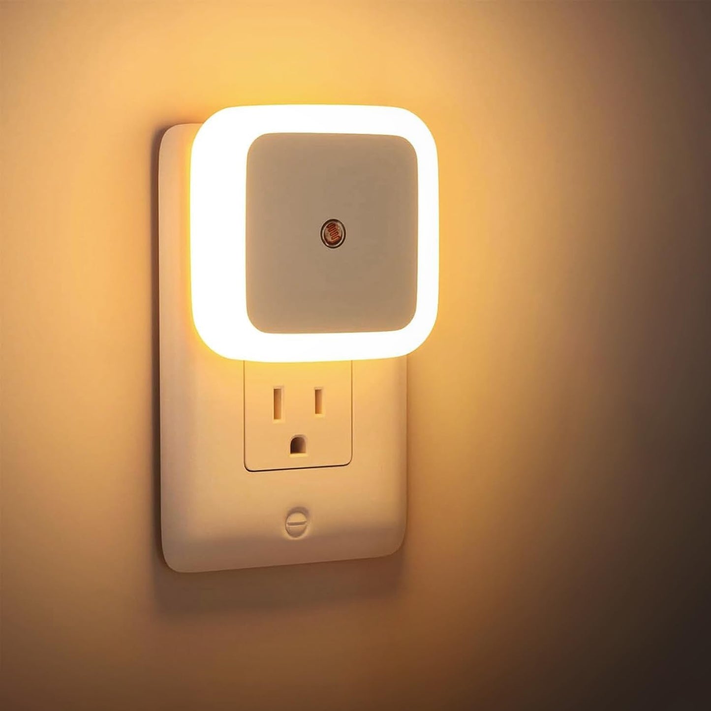 UK-0868 LED Night Lights Plug into Wall, Auto Light Sensor Plug in Night Light Lamp Wall Night Light Safety Lighting for Bedroom,Bathroom,Stairs,Corridor,Kitchen