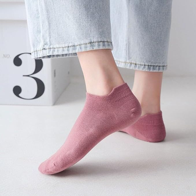 UK-0134 Socks for Men and Women Soft and Comfortable Ankle Socks for Everyday wear free size (Multi design)