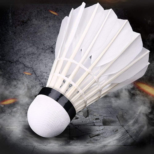 UK-0829 Durable Feather Shuttlecock | High-Performance Feather Design for Indoor & Outdoor Badminton | Consistent Flight & Stability for Training & Match Play (1PC)