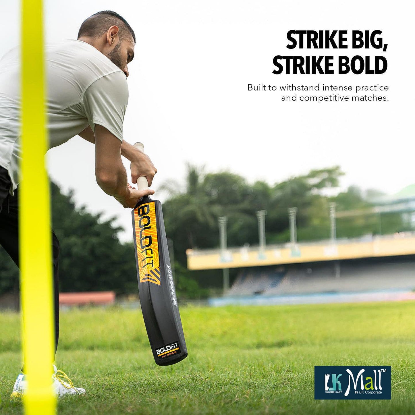 UK-0815 Cricket Bat Lightweight Fiber Bat Hard Plastic Bat Tournament Plastic Cricket Bat Standard Size Cricket Bats for Adults Fiber Bat