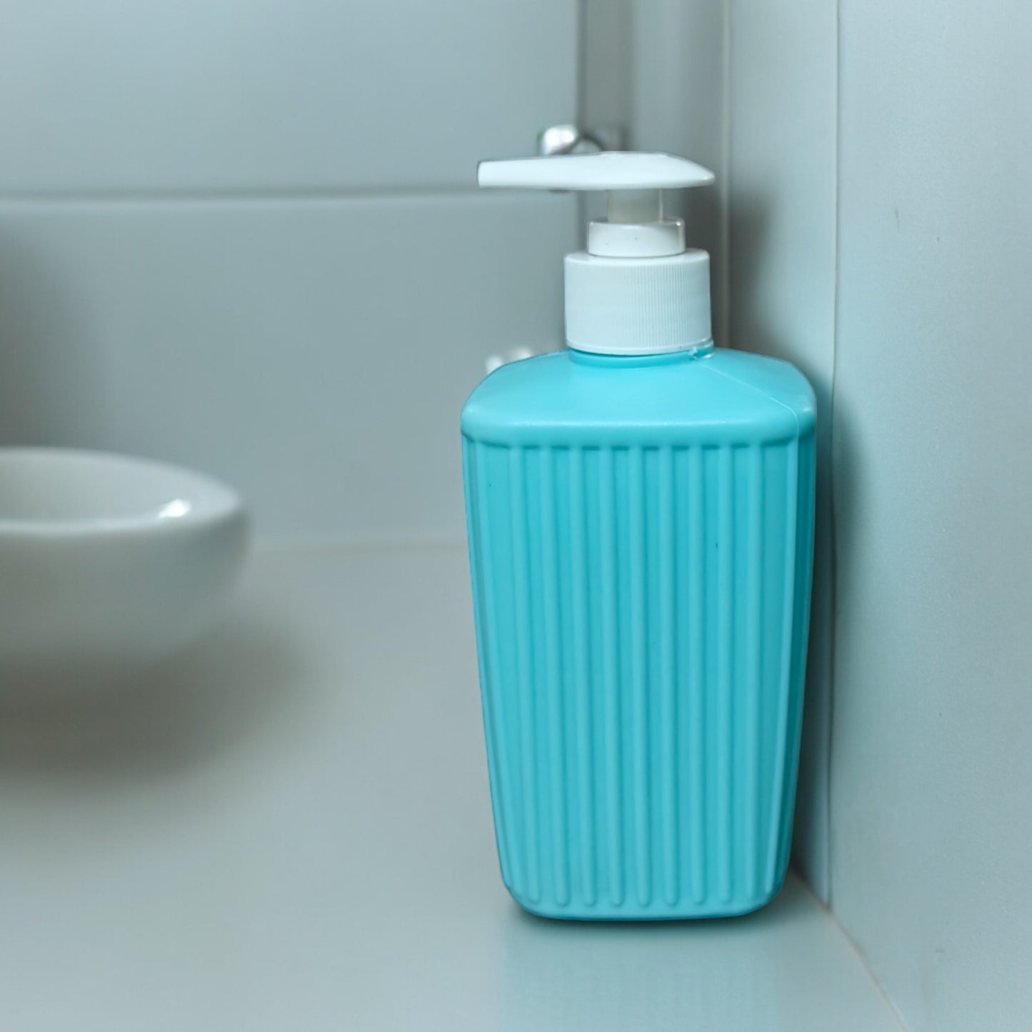 UK-0390 Liquid Hand wash Dispenser