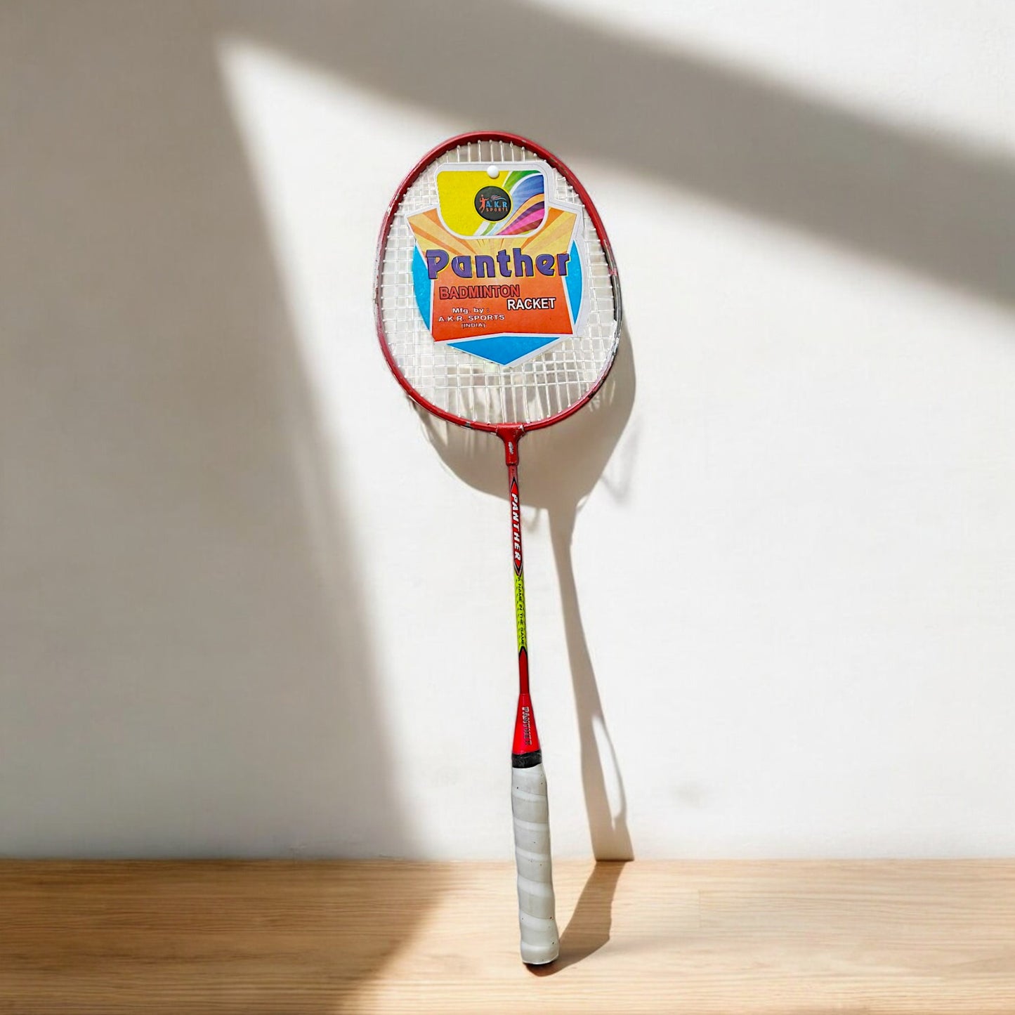 UK-0826 Strung Badminton Racket with Full Racket Cover | For Beginners | 130 grams | Maximum String Tension - 26lbs