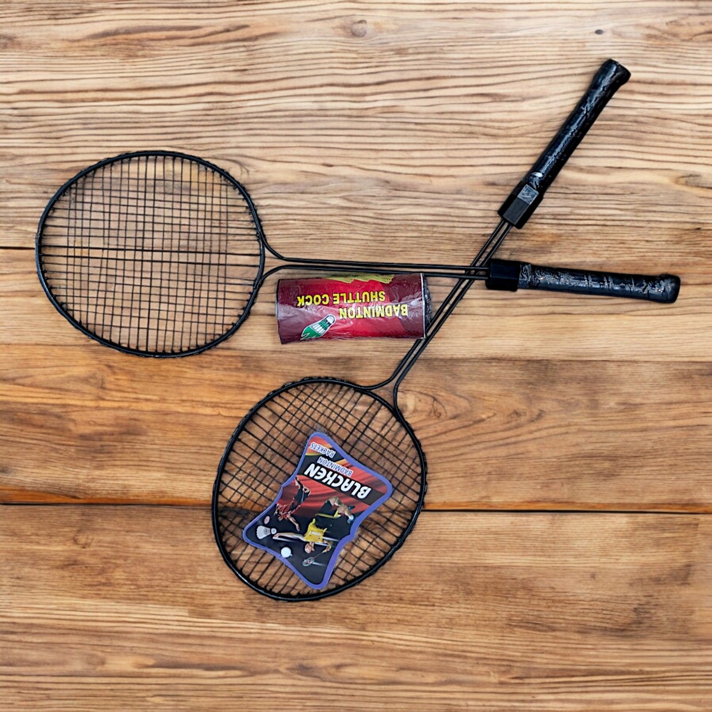 UK-0827 Badminton Racket Set Oval Aluminum Head Shape, high Tempered Steel Shape with Free Shuttlecocks,with String Tension, Suitable for All Ages Youth and Adults
