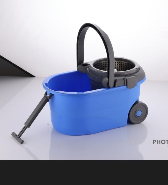 UK-0750 Spin Mop with Bucket for Floor Cleaning with Big Wheels and Stainless Steel Wringer, 2 Microfiber Refills
