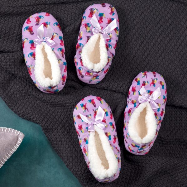 UK-0678 Women & Girl Winter Soft Fluffy Slippers Socks with Non-Slip Sole. (Pack of 1 Pair) (Assorted Color & Design Pattern)