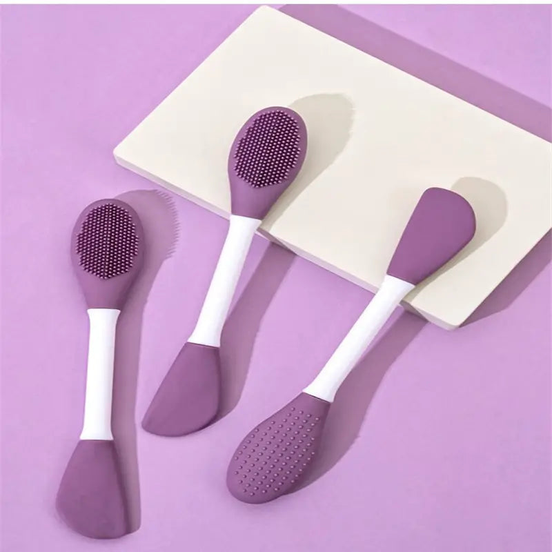 UK-0356 Beauty Silicone Face Mask Applicator Makeup Brush Double-Ended Facial Mask Brush for Mud, Clay, Charcoal Mixed Mask，Soft Makeup Beauty Brush Tools for Apply Cream, Lotion (1PC Multi Color)