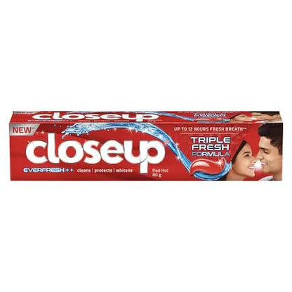 Closeup Toothpaste Fresh Breath & White Teeth