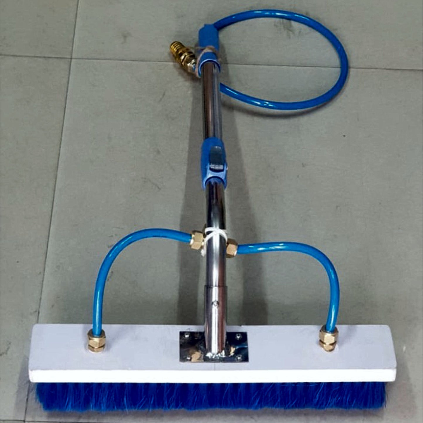 UK-0322 Solar Panel Cleaning Brush -  Nylon Brush Telescopic Pole Water Pipe & Connector(With Water Pipe)