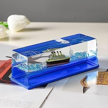 UK-0048 Cruise Ship Decoration,Titanic,Cruise Ship That No Longer Sinks, for Car Dashboard Decorative