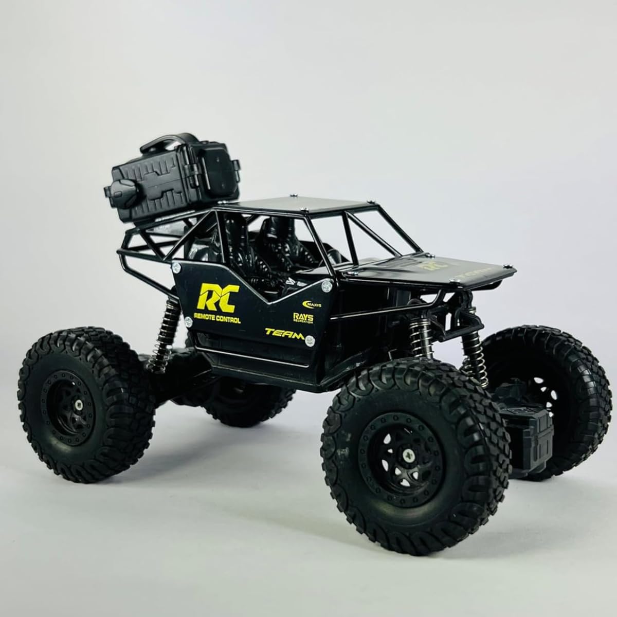 UK-1025 Rock Crawler Remote Control Car with Panels, 4WD Off-Road Vehicle, Large All-Terrain Tyres