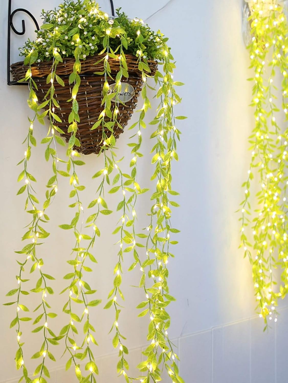 UK-0621 Leaf Curtain LED String Light, 200 LEDs, 8 Modes, Remote Control, Adjustable Brightness, Ideal for Bedroom, Garden, Birthday & Festive Decor