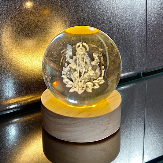 UK-0719 3D Galaxy Crystal Ball Night Lamp,Creative Engraved Crystal Ball Night Light, USB Table LED Wooden Crystal Ball for Home Office Decoration(MIX DESIGN)