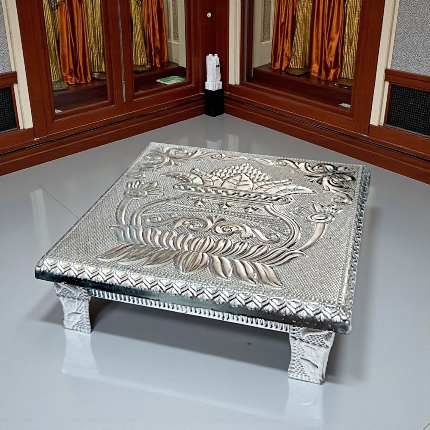 Antique Silver Kalash Design Chowki For All Purpose Bajot