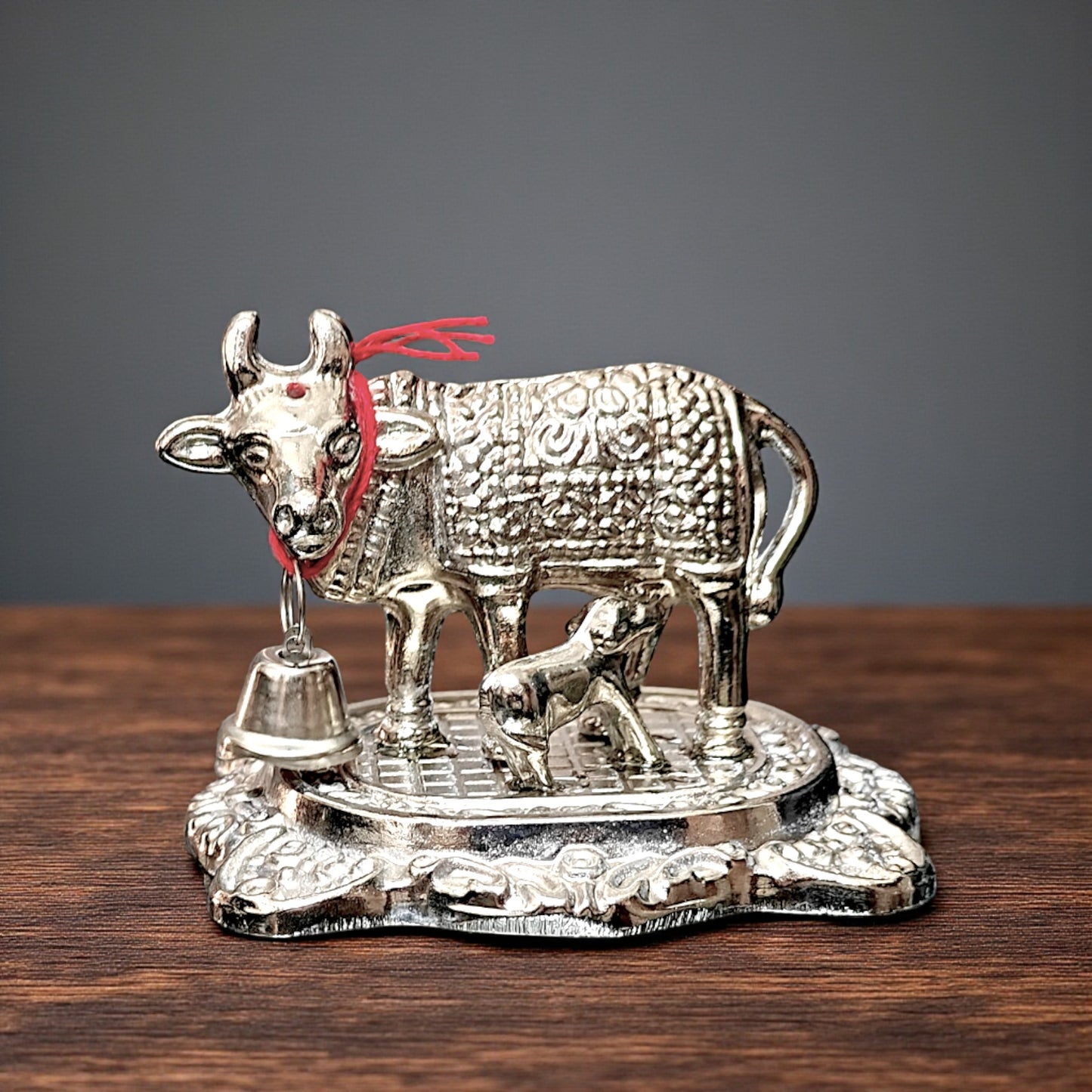 UK-1001 Silver Small Metal Kamdhenu Cow and Calf Idol Holy Spiritual Showpiece for Vastu, GAI bachda, Good Luck Gift, Kamdhenu Gau MATA, Pooja Temple Gift Decor for Navratri Diwali Gift