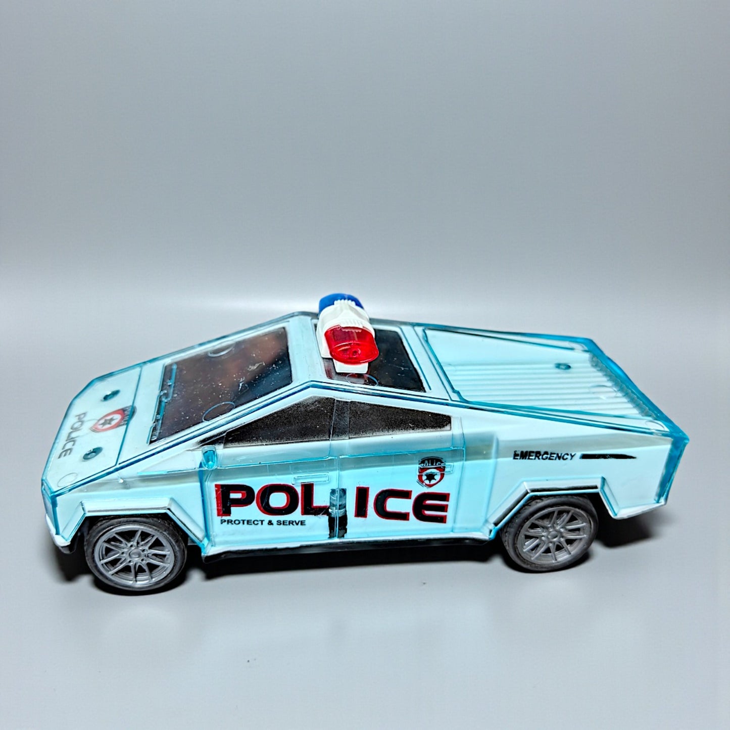 UK-1032 Tesla Police Truck 1:24 Diecast Scale Model Alloy Metal Pull Back Toy car for Kids with Light, Music Toy Vehicle for Kids